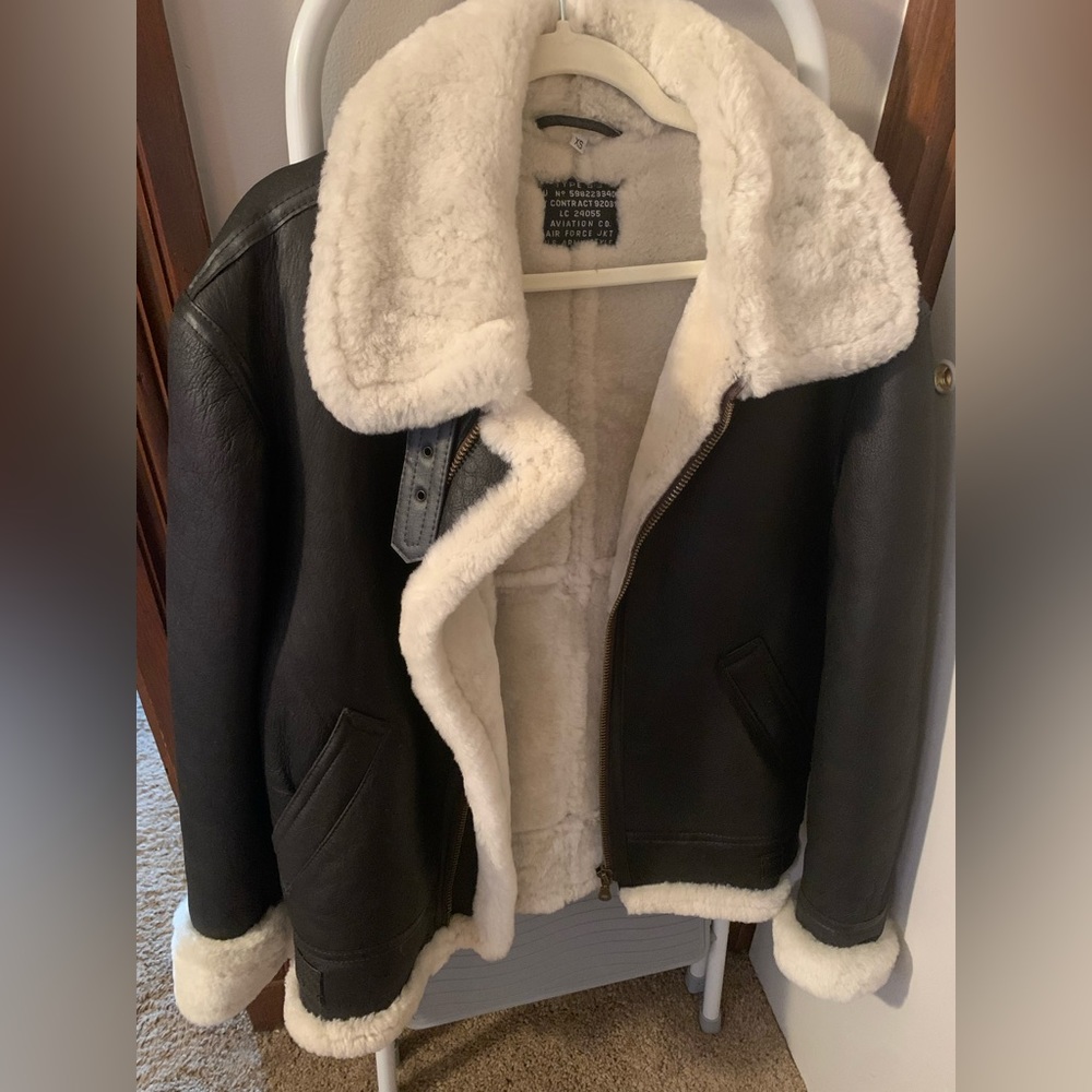 Insane vintage Air Force sheepskin leather jacket size small men’s